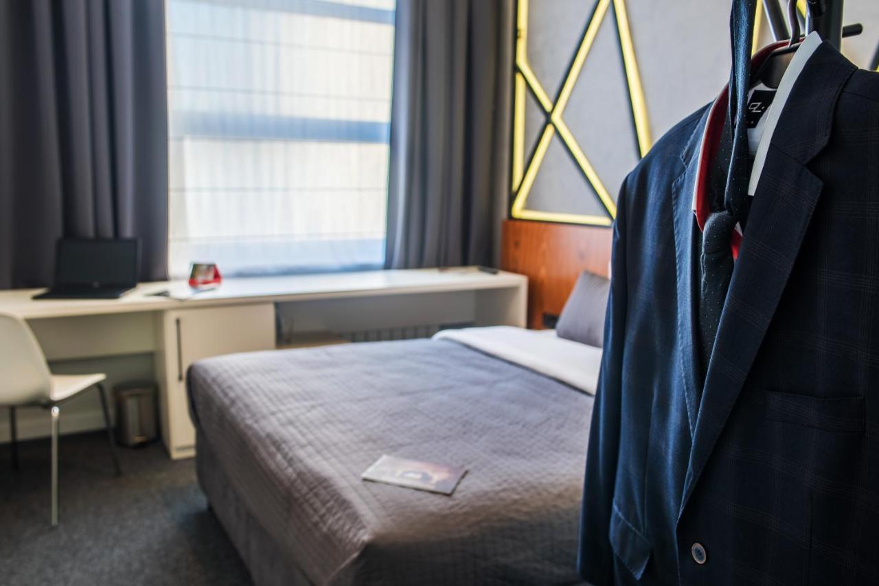 Park Hotel บิดกอชซ์ ภายนอก รูปภาพ