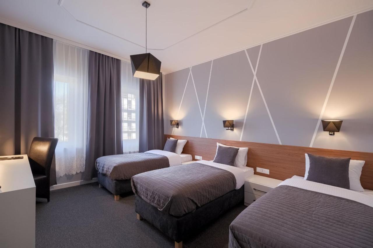 Park Hotel บิดกอชซ์ ภายนอก รูปภาพ