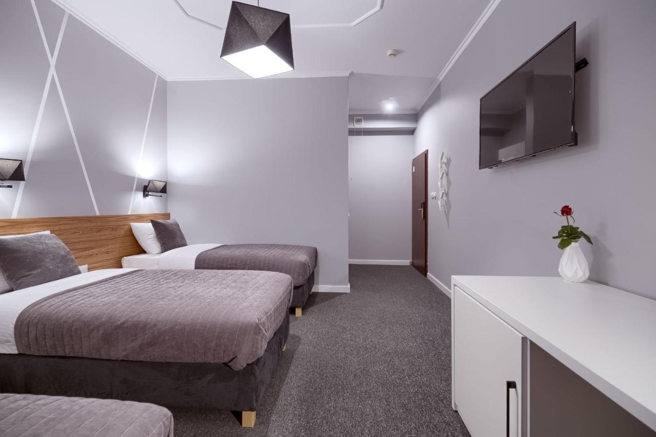 Park Hotel บิดกอชซ์ ภายนอก รูปภาพ