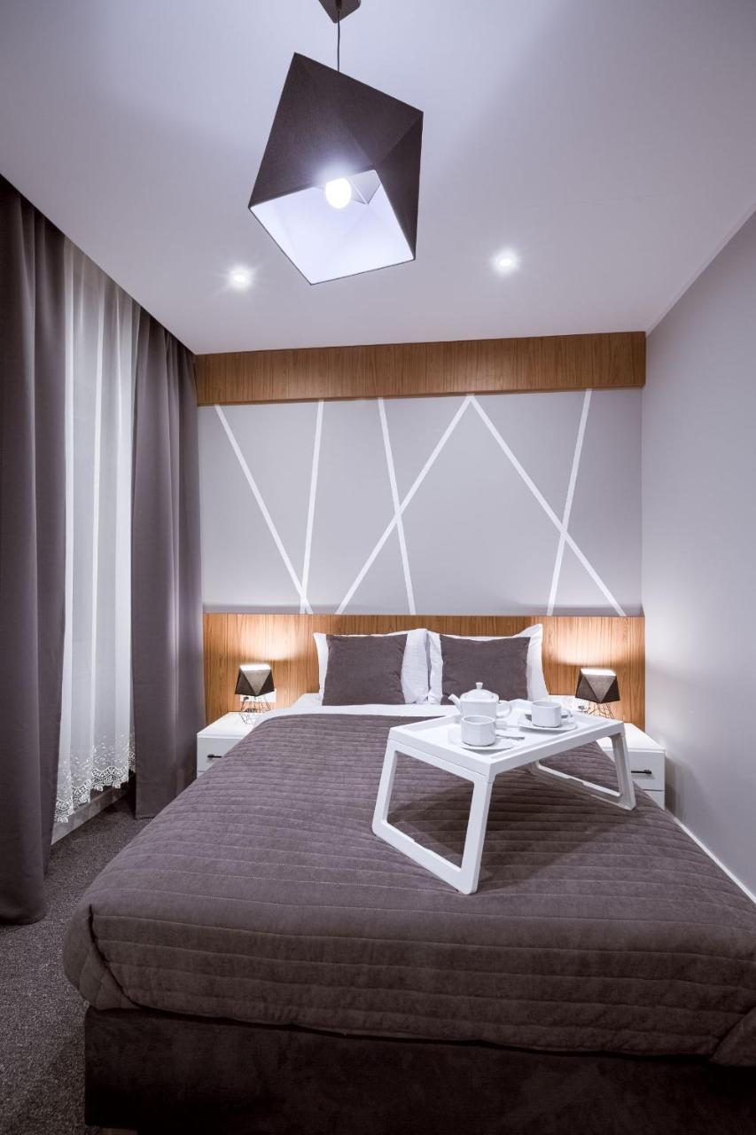 Park Hotel บิดกอชซ์ ภายนอก รูปภาพ
